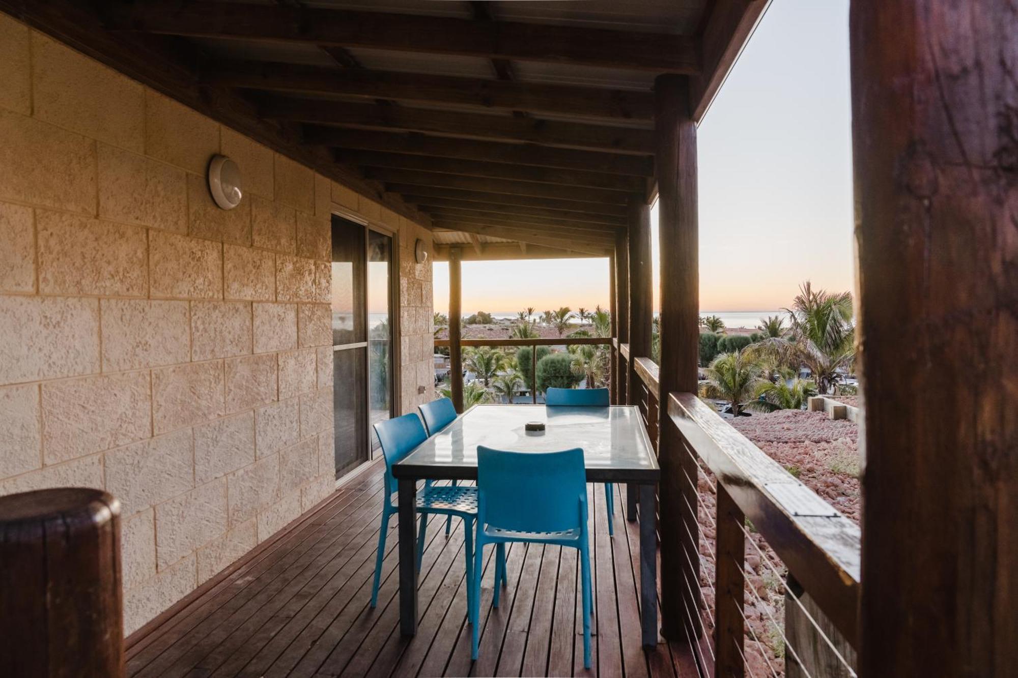 Peoples Park Appartement Coral Bay Buitenkant foto
