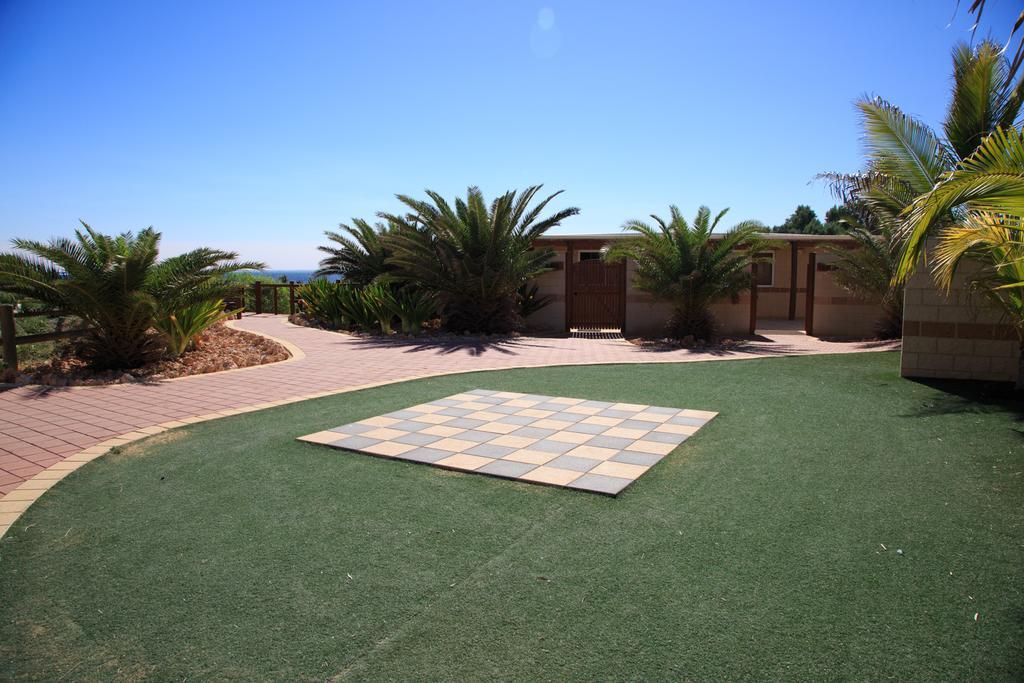 Peoples Park Appartement Coral Bay Buitenkant foto