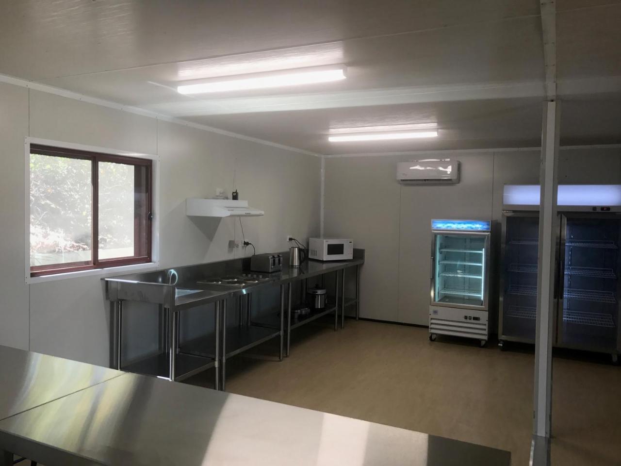 Peoples Park Appartement Coral Bay Buitenkant foto